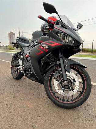 YAMAHA YZF R3 ABS YAMAHA YZF R3 ABS